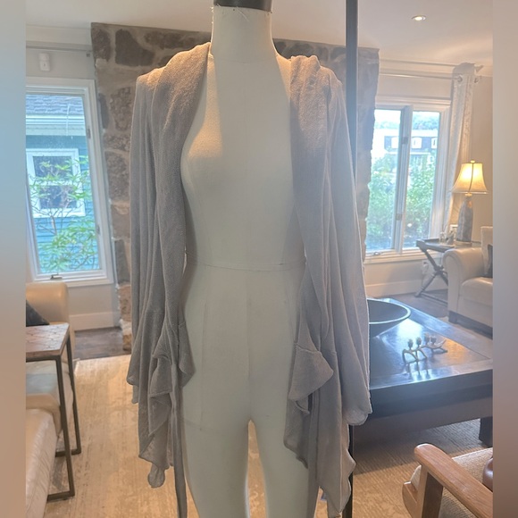 Zara Sweaters - 100% linen cardigan cape. Super soft